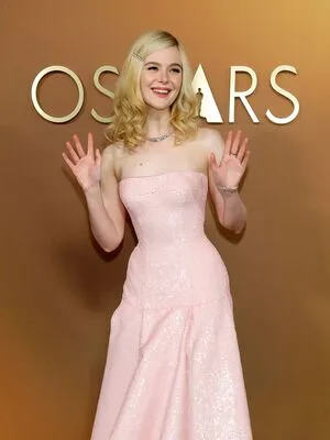 Elle Fanning OnlyFans Leaked Free Thumbnail Picture - #idzTbPpSAT