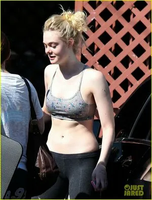 Elle Fanning OnlyFans Leaked Free Thumbnail Picture - #iefZlIyq1m