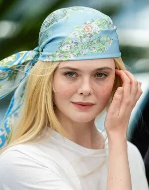 Elle Fanning OnlyFans Leaked Free Thumbnail Picture - #irKIzZ44lx