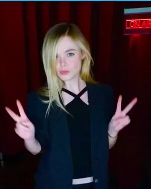 Elle Fanning OnlyFans Leaked Free Thumbnail Picture - #jXjhIPkgDa