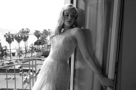 Elle Fanning OnlyFans Leaked Free Thumbnail Picture - #kBcwv7rhuB