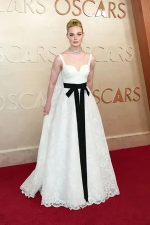 Elle Fanning OnlyFans Leaked Free Thumbnail Picture - #lZDPturgpa