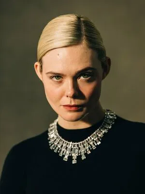 Elle Fanning OnlyFans Leaked Free Thumbnail Picture - #lseejowDyk