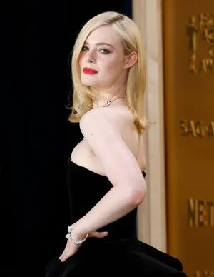 Elle Fanning OnlyFans Leaked Free Thumbnail Picture - #mYoFif2GfI