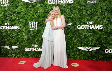 Elle Fanning OnlyFans Leaked Free Thumbnail Picture - #mbw6cYmSAI