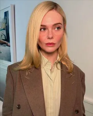 Elle Fanning OnlyFans Leaked Free Thumbnail Picture - #mpC85omHYL