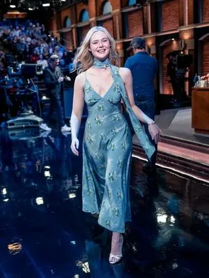 Elle Fanning OnlyFans Leaked Free Thumbnail Picture - #n9hX2a4jDh