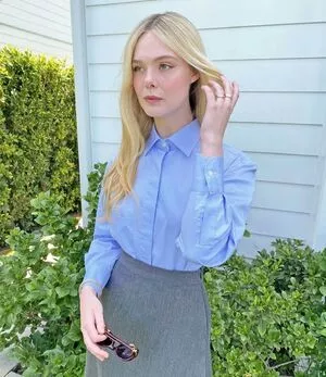 Elle Fanning OnlyFans Leaked Free Thumbnail Picture - #nDLzAxpMKh