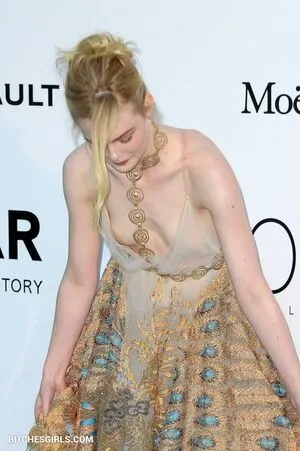 Elle Fanning OnlyFans Leaked Free Thumbnail Picture - #nF1aXnfoq5