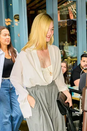Elle Fanning OnlyFans Leaked Free Thumbnail Picture - #oF0EzPJCqn
