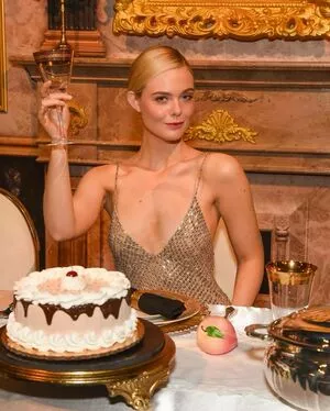 Elle Fanning OnlyFans Leaked Free Thumbnail Picture - #ohsPy7yHnh