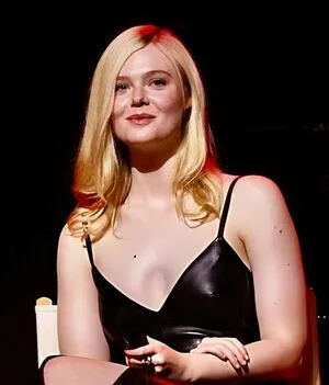 Elle Fanning OnlyFans Leaked Free Thumbnail Picture - #s2rbaGamaq