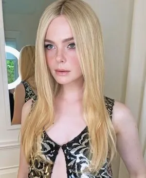 Elle Fanning OnlyFans Leaked Free Thumbnail Picture - #sICyuTUvoj