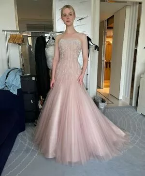 Elle Fanning OnlyFans Leaked Free Thumbnail Picture - #t4dpqsQeVH