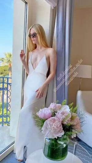 Elle Fanning OnlyFans Leaked Free Thumbnail Picture - #tVo7vzfvRx