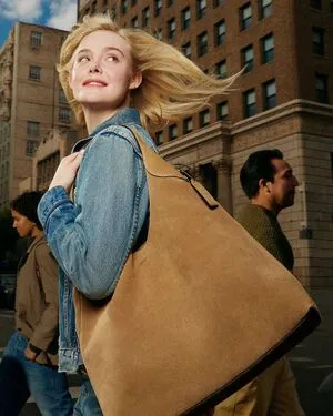 Elle Fanning OnlyFans Leaked Free Thumbnail Picture - #ucOy1lWom0