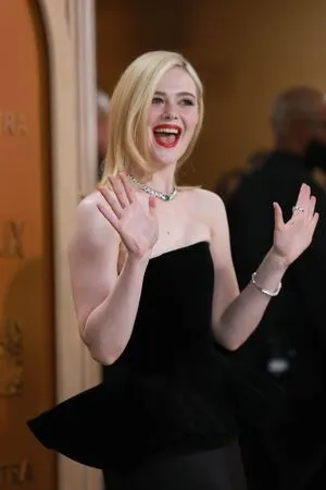 Elle Fanning OnlyFans Leaked Free Thumbnail Picture - #urfBM1efKI