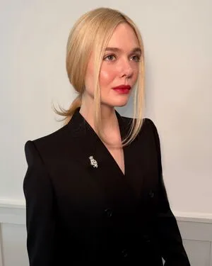 Elle Fanning OnlyFans Leaked Free Thumbnail Picture - #v37agfL0Te