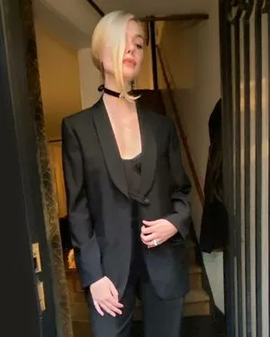 Elle Fanning OnlyFans Leaked Free Thumbnail Picture - #v4WC8accVr