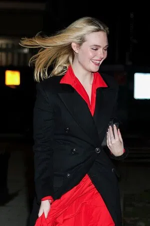 Elle Fanning OnlyFans Leaked Free Thumbnail Picture - #wUonbm1riv