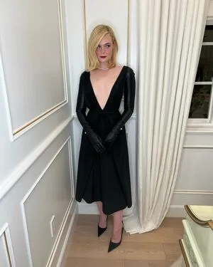 Elle Fanning OnlyFans Leaked Free Thumbnail Picture - #wc8WPT9uJY