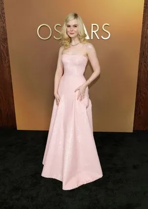 Elle Fanning OnlyFans Leaked Free Thumbnail Picture - #x7XihCM6HG