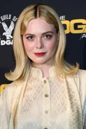 Elle Fanning OnlyFans Leaked Free Thumbnail Picture - #xHPK3MQsv1