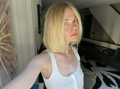 Elle Fanning OnlyFans Leaked Free Thumbnail Picture - #yeyBST5ztk