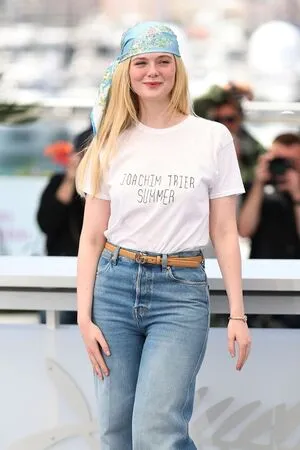 Elle Fanning OnlyFans Leaked Free Thumbnail Picture - #z4uEWQ8vkR