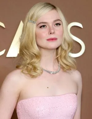 Elle Fanning OnlyFans Leaked Free Thumbnail Picture - #zIWY21Qouy