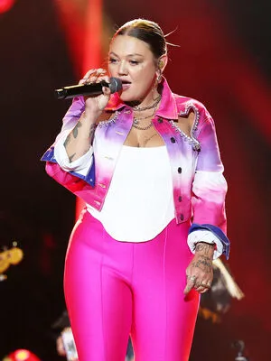 Elle King OnlyFans Leaked Free Thumbnail Picture - #0SHLi3e2Os