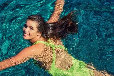 Elle Macpherson OnlyFans Leaked Free Thumbnail Picture - #WVeTBuCNph