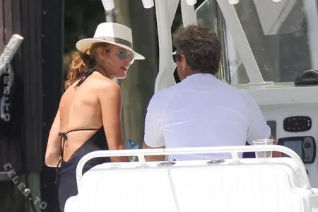 Elle Macpherson OnlyFans Leaked Free Thumbnail Picture - #uPehp33N93