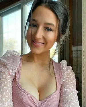 Elle Mandi OnlyFans Leaked Free Thumbnail Picture - #LqZzVaBJ92