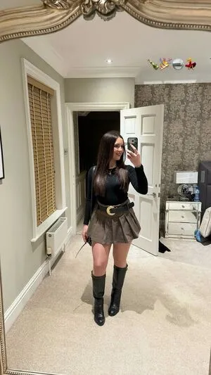 Elle Mulvaney OnlyFans Leaked Free Thumbnail Picture - #0XpXJLJD31