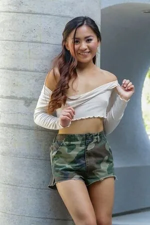 Elle Voneva OnlyFans Leaked Free Thumbnail Picture - #gXe4L61nqs