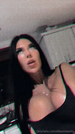 Elleandspells OnlyFans Leaked Free Thumbnail Picture - #XB42pqk2z9