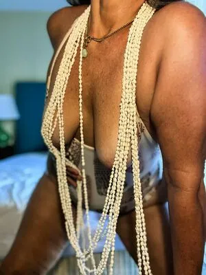 Elleanthonyofficial OnlyFans Leaked Free Thumbnail Picture - #s0Fxi3qZ1c