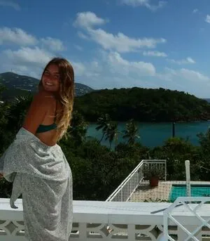 Ellebabics OnlyFans Leaked Free Thumbnail Picture - #s6GikNz4e1