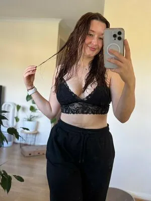 Ellefromeurope OnlyFans Leaked Free Thumbnail Picture - #2Z9WJyWnH9