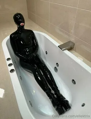 Ellektrix OnlyFans Leaked Free Thumbnail Picture - #P9Q0w1AUBZ