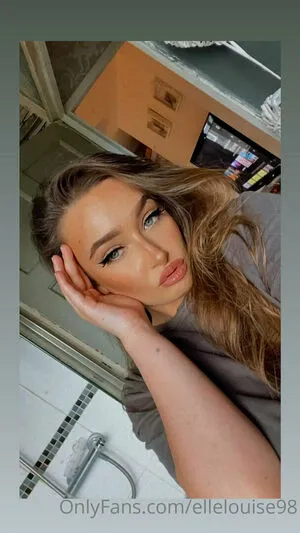 Ellelouise98 OnlyFans Leaked Free Thumbnail Picture - #Qyx5C1UMYQ