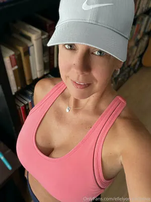 Ellelyon Exclusive OnlyFans Leaked Free Thumbnail Picture - #RkvN2aolYx