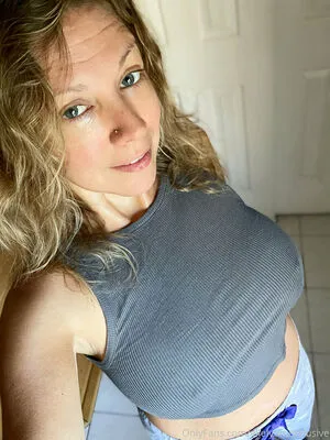 Ellelyon Exclusive OnlyFans Leaked Free Thumbnail Picture - #aM3cyYdwqM