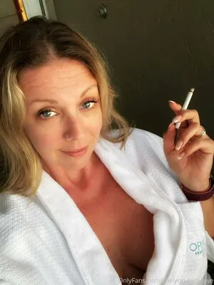 Ellelyon Exclusive OnlyFans Leaked Free Thumbnail Picture - #zWpc8WPkUd