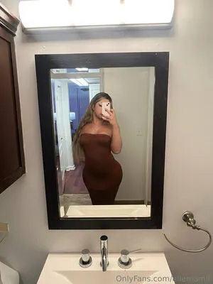 Ellemamiii OnlyFans Leaked Free Thumbnail Picture - #xGBqx2NU21