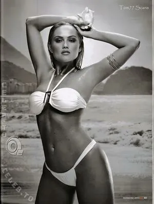 Ellen Rocche OnlyFans Leaked Free Thumbnail Picture - #M4XBadIfql