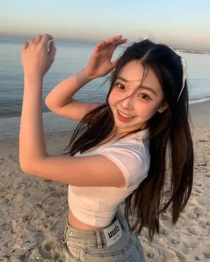 Ellen Tan OnlyFans Leaked Free Thumbnail Picture - #7vhNozj0b9