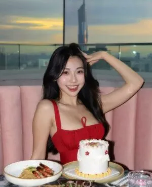 Ellen Tan OnlyFans Leaked Free Thumbnail Picture - #GubDT4OF4M