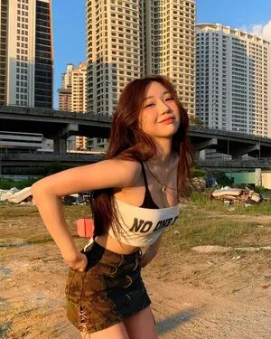 Ellen Tan OnlyFans Leaked Free Thumbnail Picture - #O1RiNVwYUE